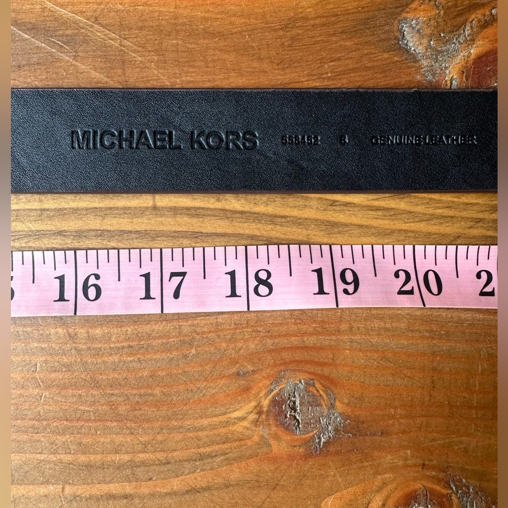 Michael Kors Leather Belt - Picture 7 of 8